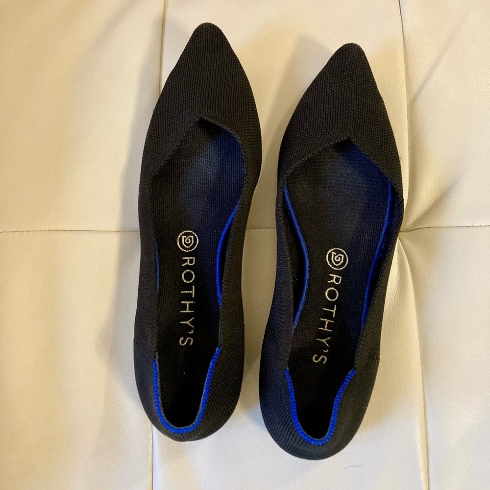 Rothy’s black the point flats